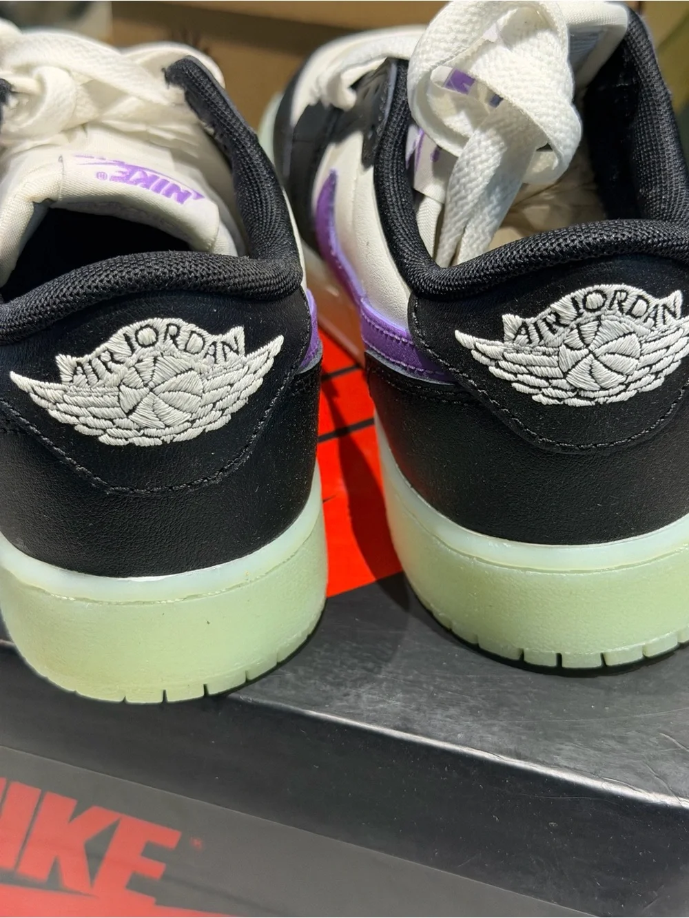 Nike Kids Low-Top Sneakers in Black, White & Purple glows in the dark kids 5y